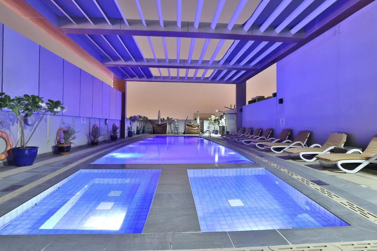 Telal Hotel Apartments Дубай 4*,